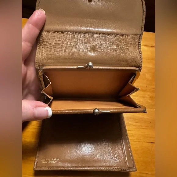 Celine Brown Canvas & Leather Kisslock Wallet. Full Inclusion. EUC. - Picture 6 of 9